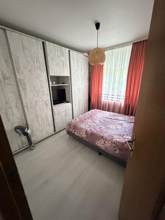Apartament 3 camere, renovat, luminos – zona Progresu, Curtea de Argeș