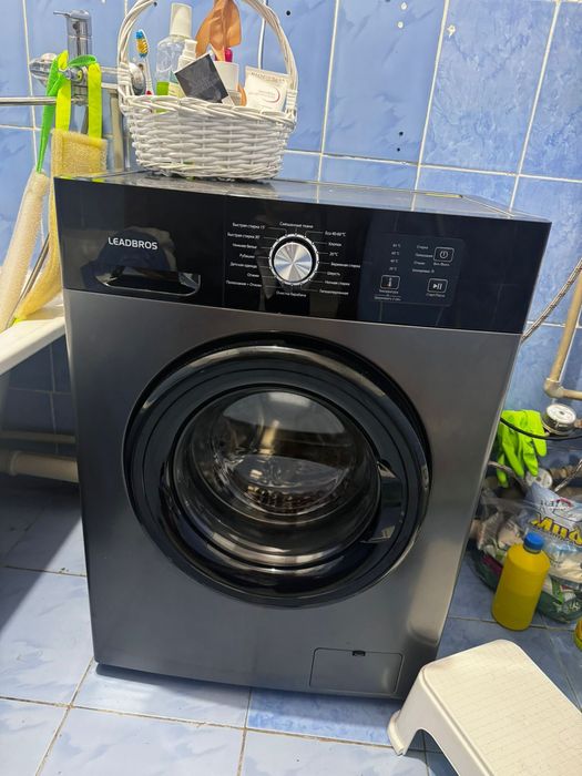 Продам стиральную машину