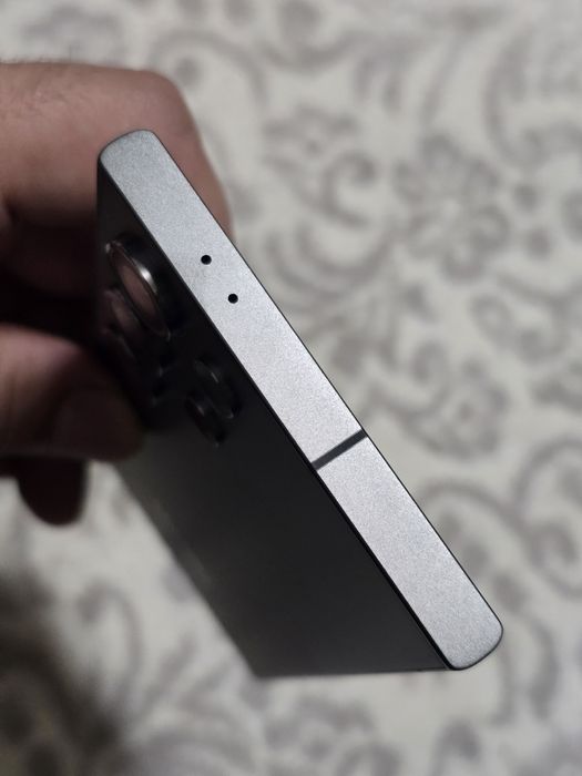 Samsung galaxy S24 ultra    12/256
