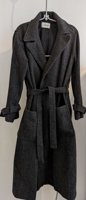 Lacoste дамско дълго вълнено палто.