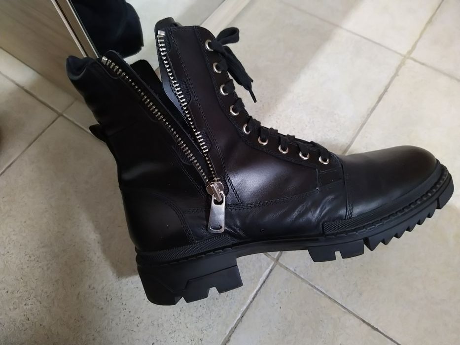 Мъжки боти Daris