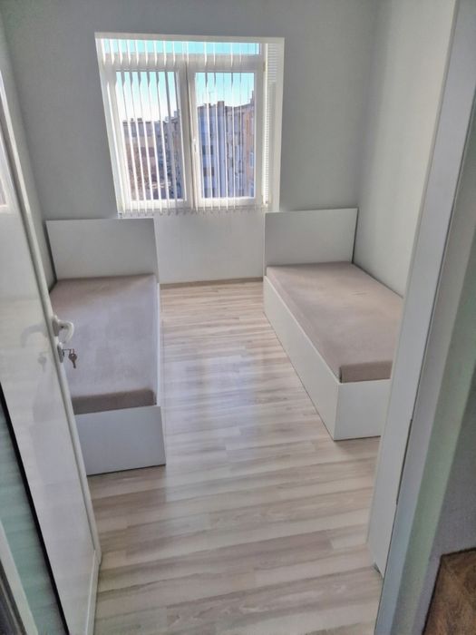 Дава се под наем Тристаен апартамент в Пловдив, Кючук Париж - 100 кв.м за 428.91 € - Снимка #8