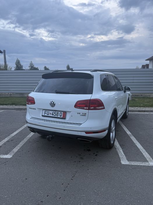 Volkswagen Touareg R-Line / euro 6 / 2015