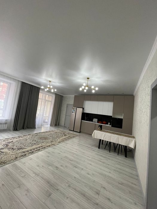 Поклейка обой. Левкас.