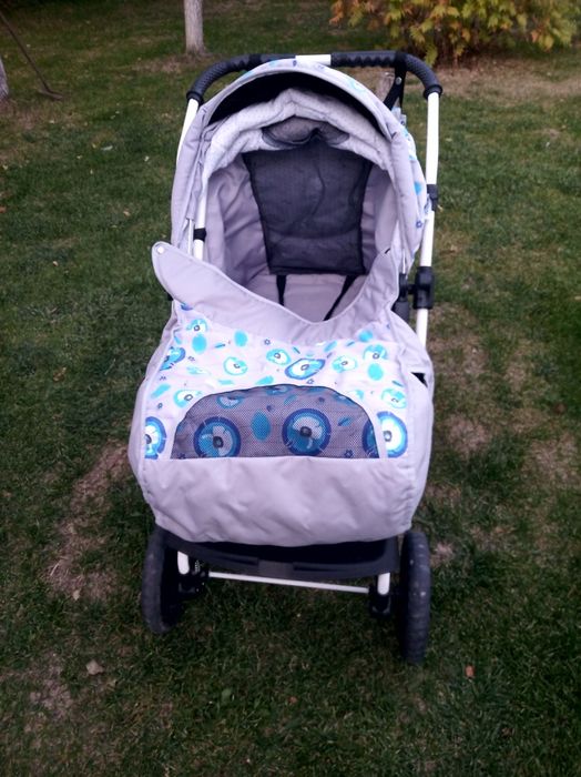 Продам детскую коляску