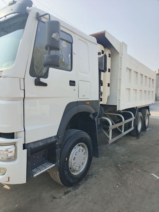 Howo sinoturk samosval