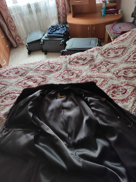 Продам норковую шубу