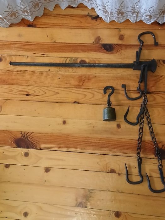 Стар ретро кантар с топуз