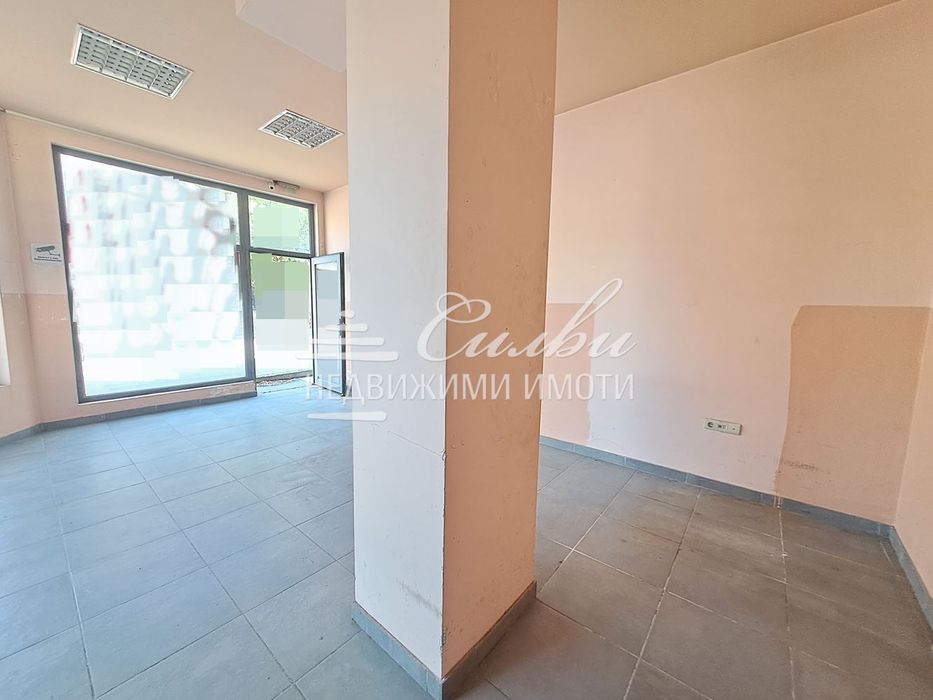 Продава се Магазин в Шумен, Куршум чешма - 40 кв.м за 1274 €/кв.м - Снимка #3