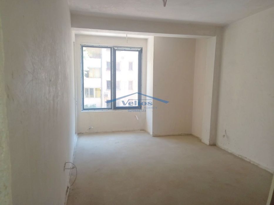 Продава се Тристаен апартамент в София, Хиподрума - 107 кв.м за 2500 €/кв.м - Снимка #2