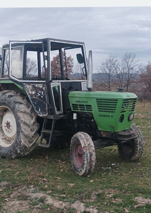 Vând tractor Deutz 6806