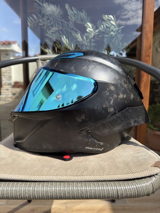 Kаска AGV Pista GP RR futuro carbonio forgiato