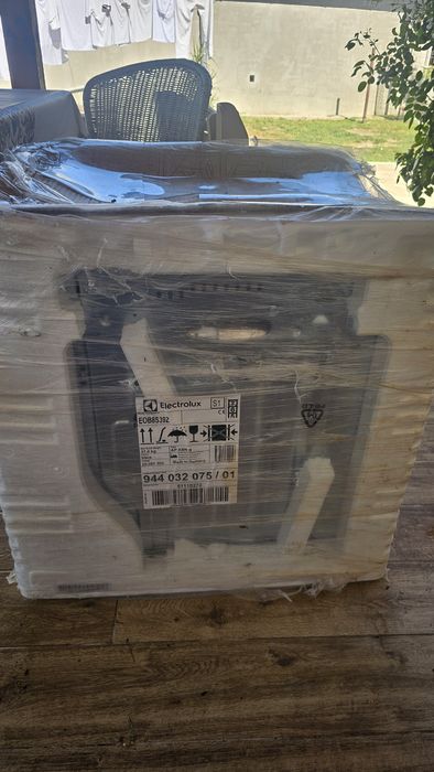 Cuptor electric incorporabil