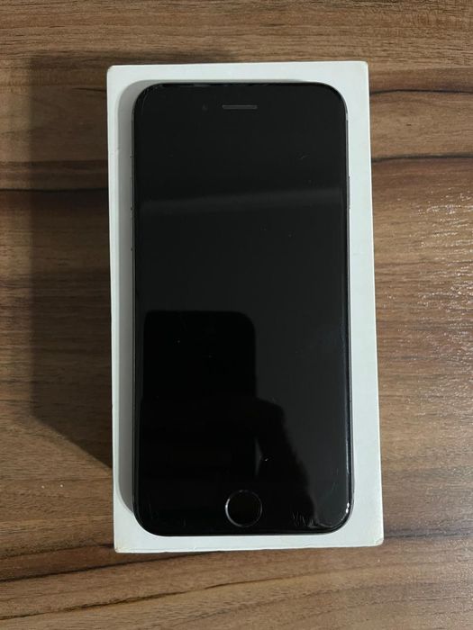 Продам IPhone 6 S