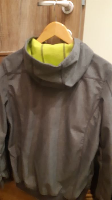 Geaca impermeabila pt.baieti