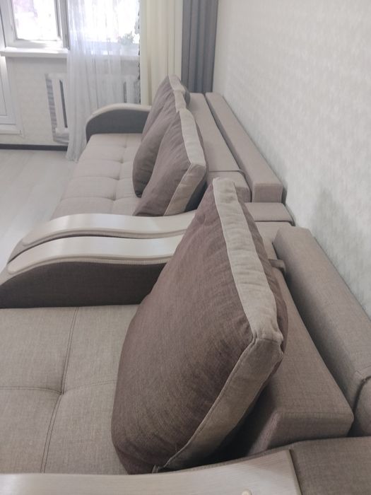 Продается диван тройка