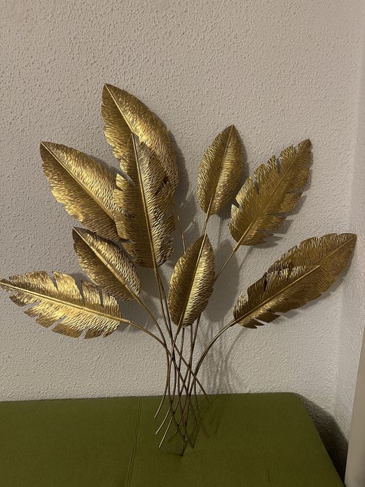 Decoratiune de perete frunze aurii