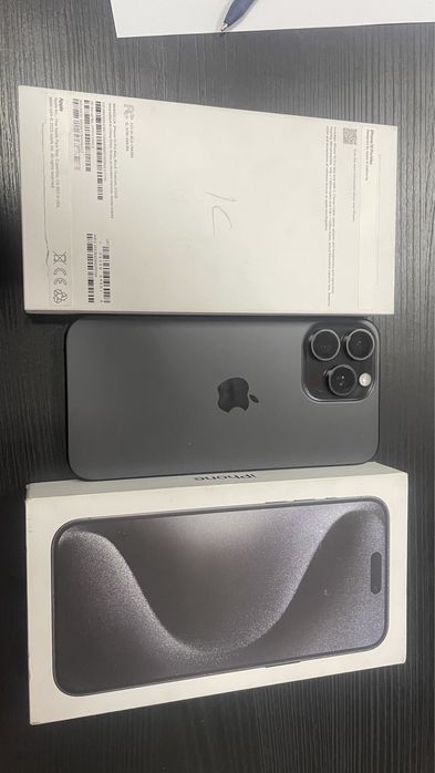 Apple iPhone 15 Pro Max 512Gb черный