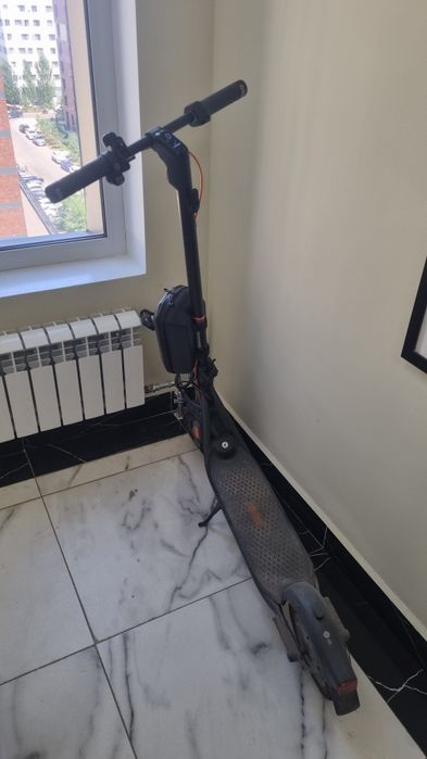Ninebot Kickscooter F2 Pro