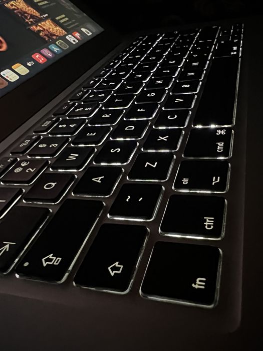 Macbook air 13