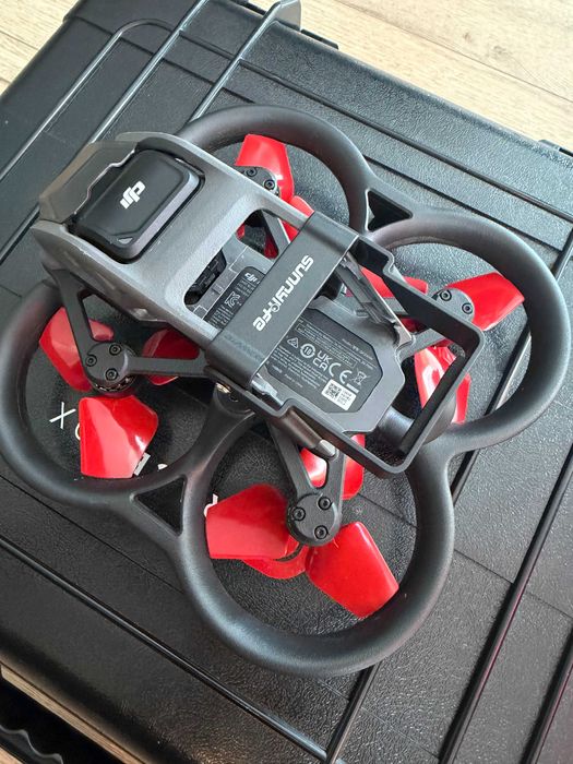 Продавам DJI Avata FPV комплект