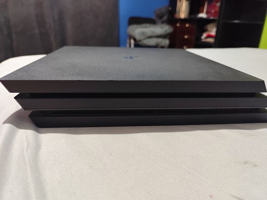 Playstation 4 ,maneta,jocuri cadou