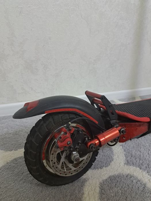 Электросамокат Kugoo m4