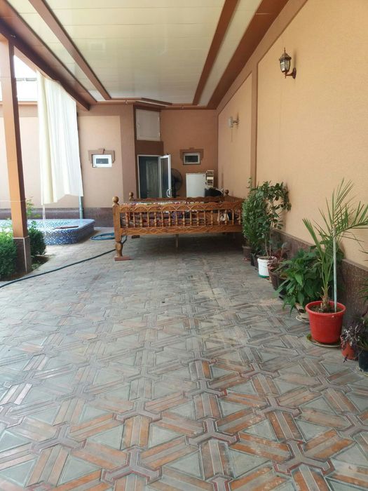 Uchastka sotiladi Hondamir mahalla hamma sharoit bor 3.45 sotx 4 hona.