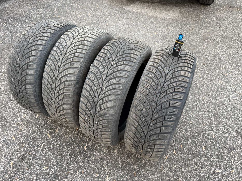зимни гуми CONTINENTAL 205/55/16 с ДОТ 36/2021