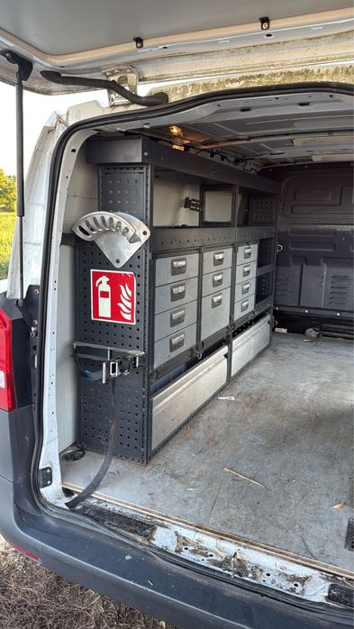 Rafturi auto/hala/garaj/service