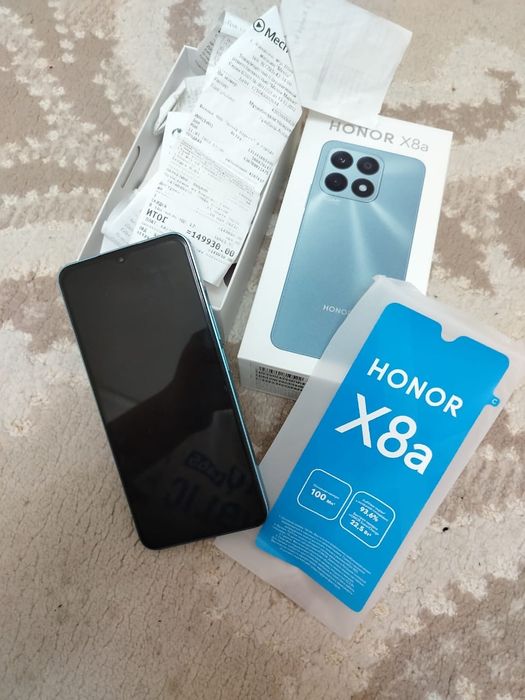 Продаю телефон Honor x8a