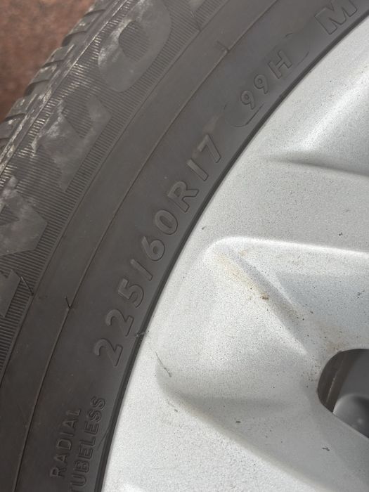 Jante x4-x5 R17 originale bmw  , cauciucuri dunlop winter