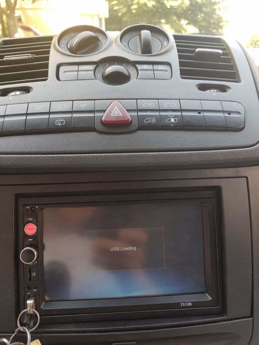 Navigație Android Mercedes Vito sau multimedia player MP5
