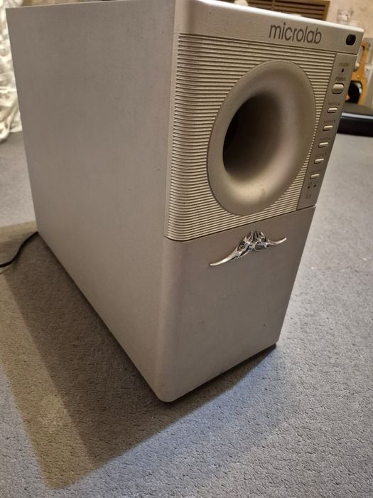 Буфер очень громкий