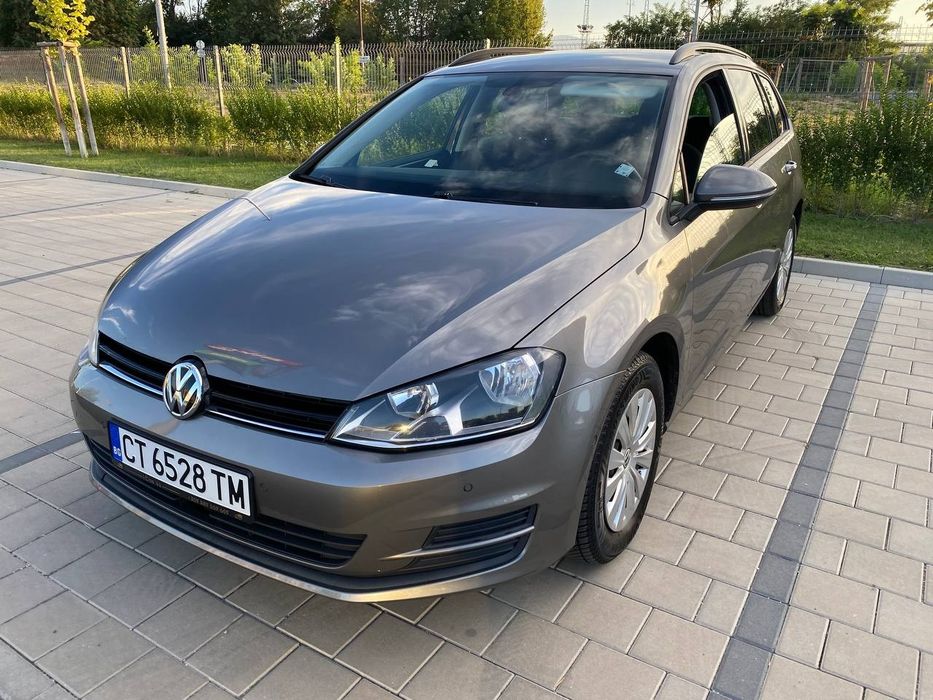 VW Golf 7  1.6 TDI перфектен
