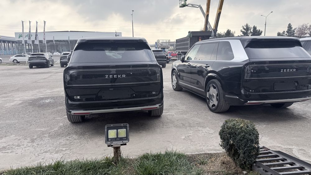 Продается Zeekr 9X Ultra наличие в Ташкент