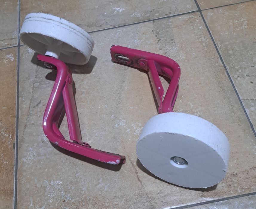 bicicleta Minie roz pentru fetite 4-7ani