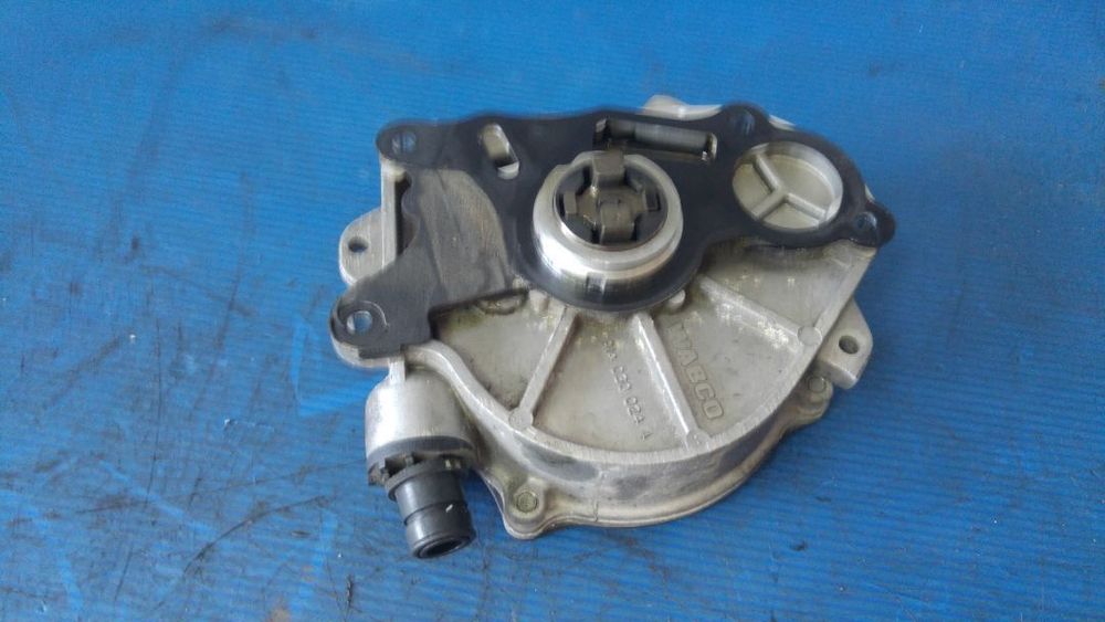 pompa vacuum 1.6 tdi cay audi a1 8x a3 8p vw golf 6 touran 1t3 polo 6r seat ibiza 5 skoda 03l145100b