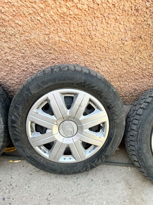 Колёса в сборе  стояли на ладе