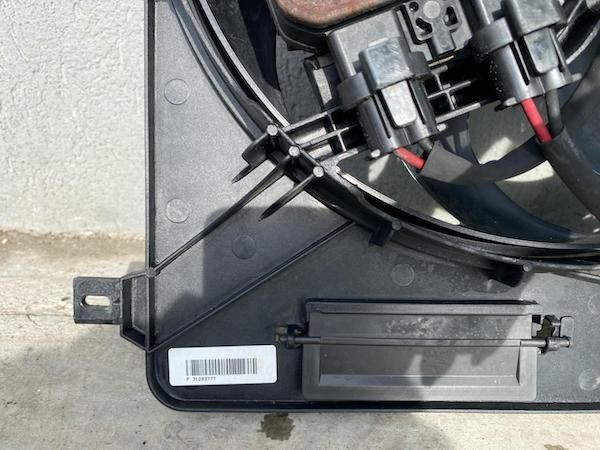 Ventilator radiator Volvo XC60 2009-2017 31293777 6G91-8C607-ND