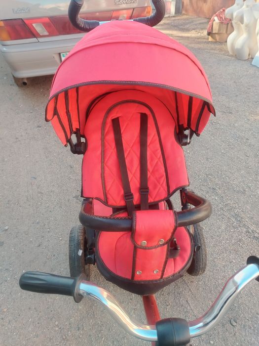 Детский велик с управлениям родителя