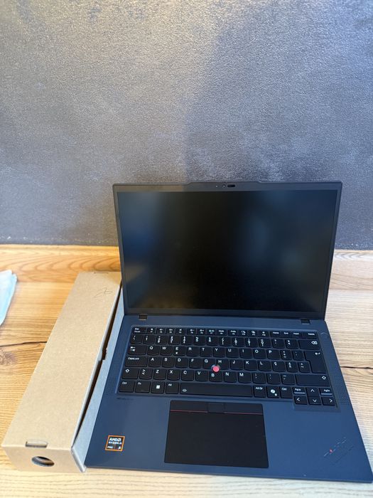Lenovo ThinkPad T14 Gen6 (Type21QK) , Nou!!! 6000 de lei