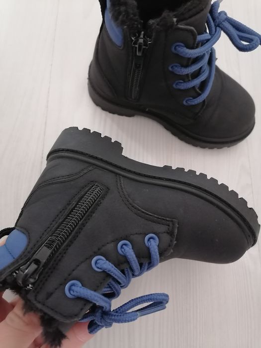 Зимни ботушки н. 22