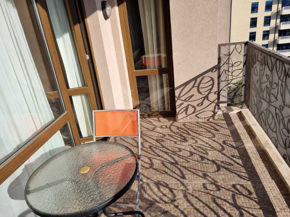 Продава се Двустаен апартамент в к.к. Слънчев бряг - 70 кв.м за 1400 €/кв.м - Снимка #6