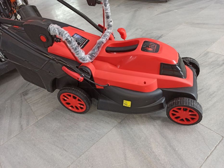 газонокосилка MTO