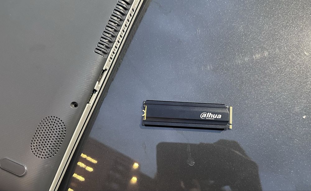 Ноутбук ASUS M509D