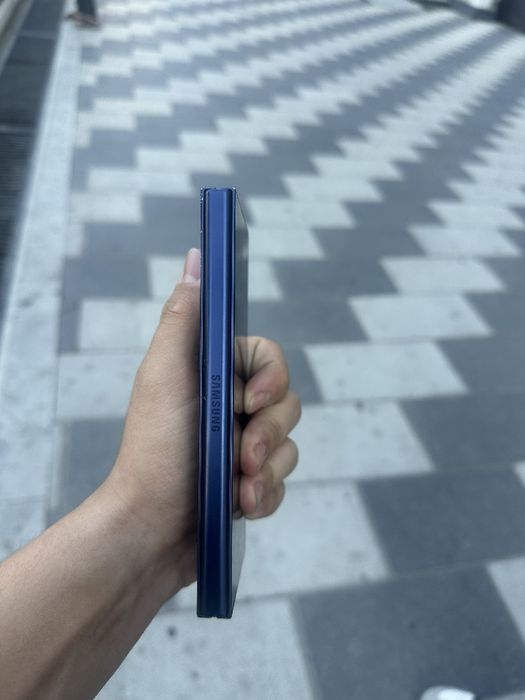 Samsung Galaxy Z fold 6 12/256