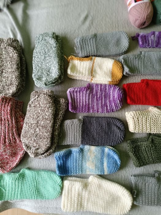 Терлици на една кука и мъжки вълнени шушони