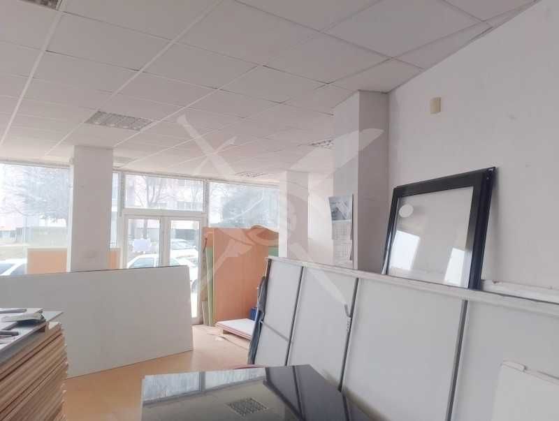 Продава се Офис в Бургас, Меден рудник - зона А - 70 кв.м за 715 €/кв.м - Снимка #4