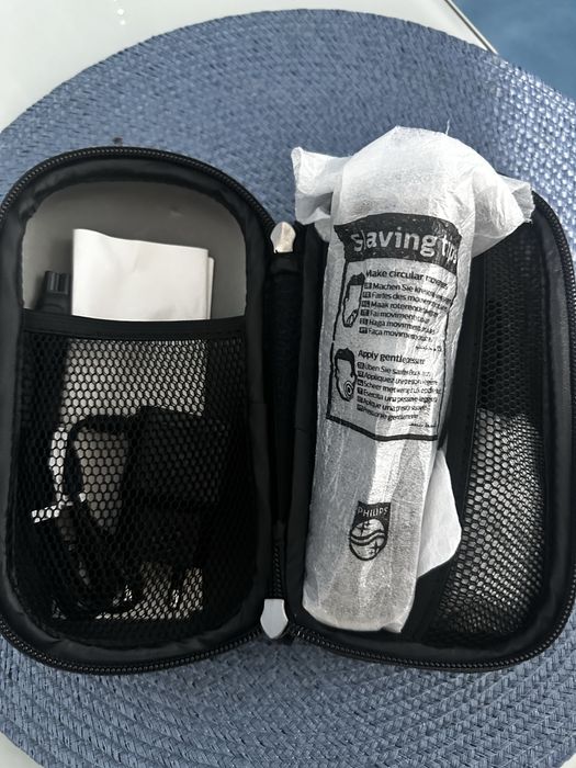 Aparat de barbierit Philips Shaver S9000 Prestige